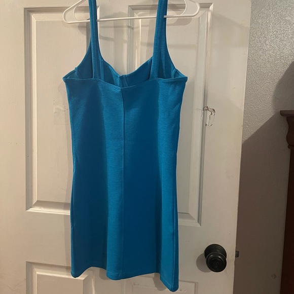 Zara dress - Picture 3 of 4